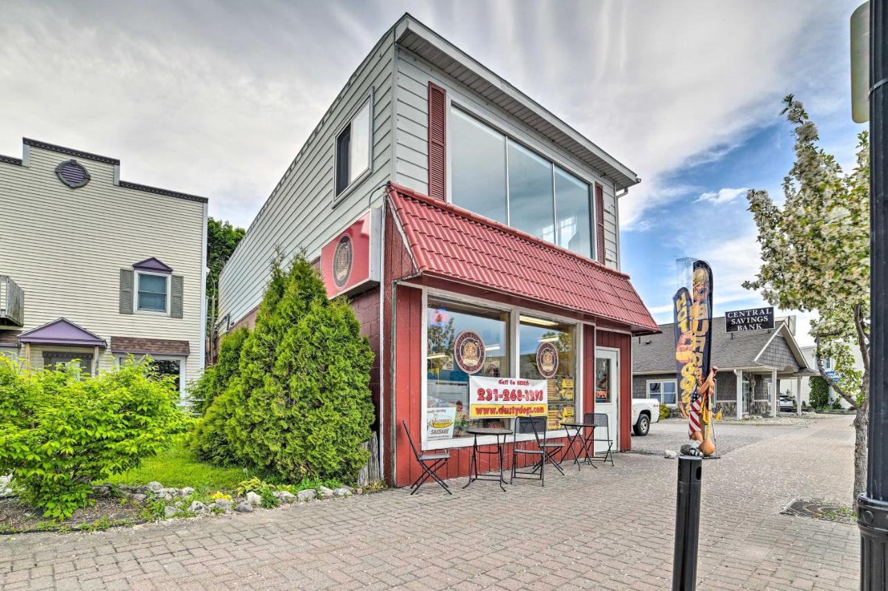 Walkable St Ignace Condo With Lake Huron Views 세인트이그나스 외부 사진