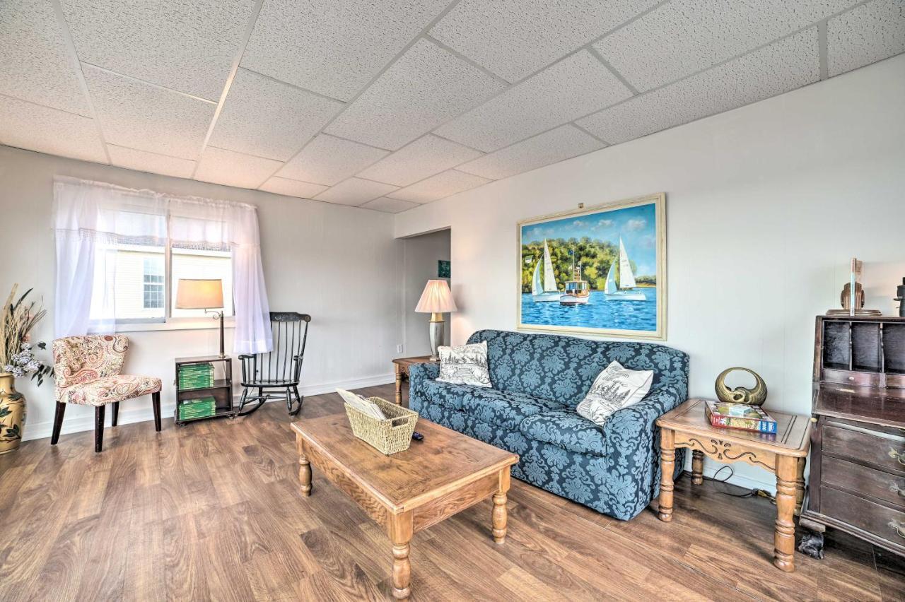 Walkable St Ignace Condo With Lake Huron Views 세인트이그나스 외부 사진