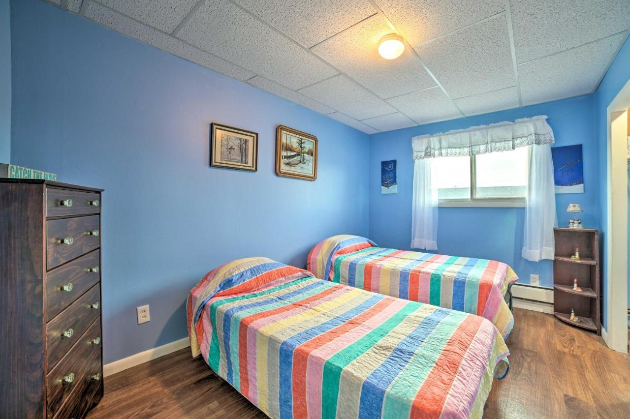 Walkable St Ignace Condo With Lake Huron Views 세인트이그나스 외부 사진