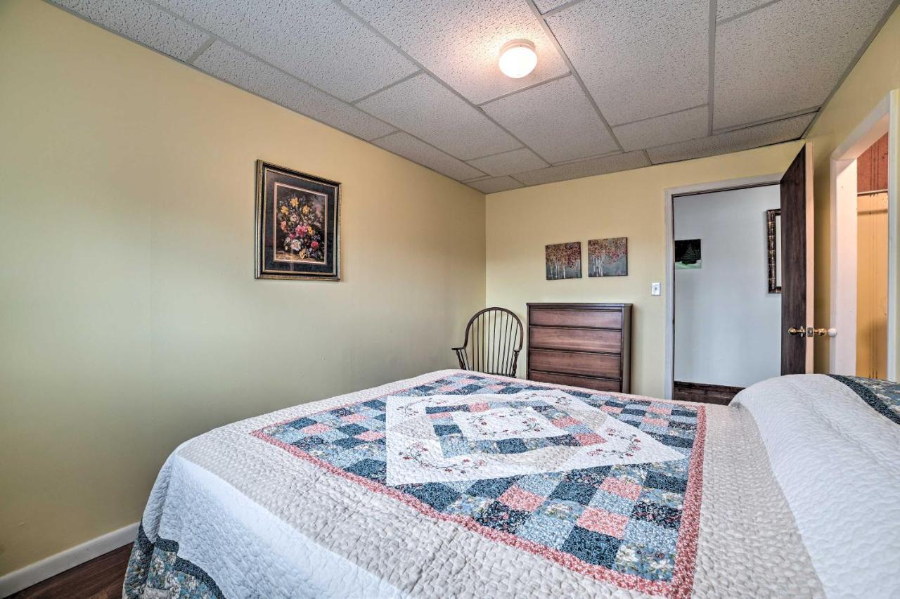 Walkable St Ignace Condo With Lake Huron Views 세인트이그나스 외부 사진